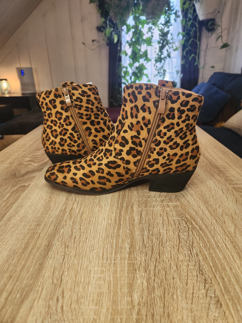 Volatile Leopard-Print Ankle Boots in Tan and Black with Tassel - Picture 3 of 5